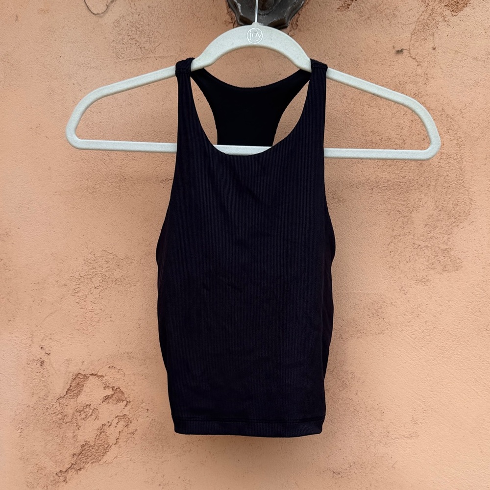 Abysse sports tank top